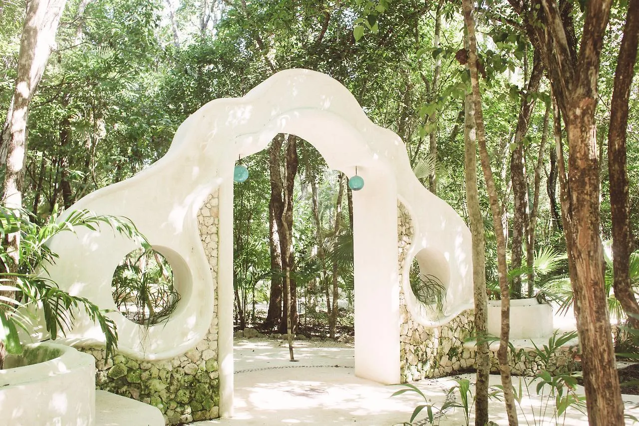 Hotel Holistika Tulum Pueblo Mexico