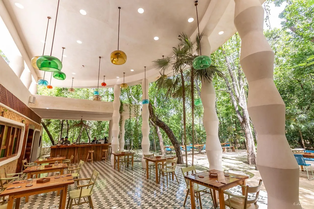 Hotel Holistika Tulum Pueblo