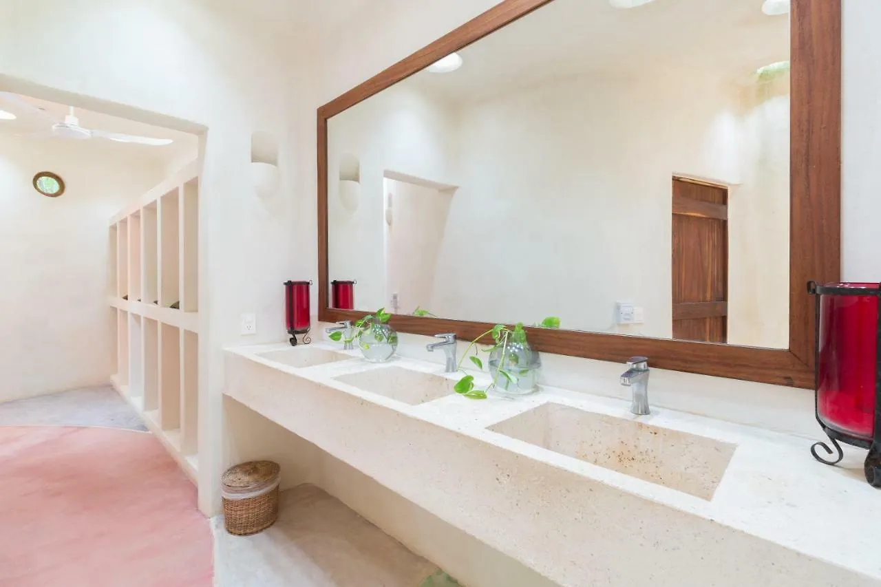 Hotel Holistika Tulum Pueblo Mexico